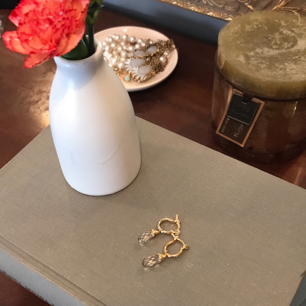 Earrings tear drop